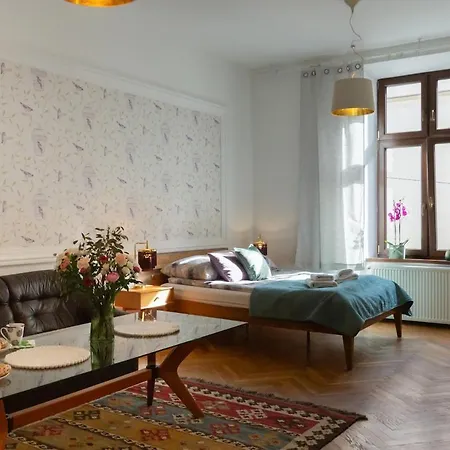 Apartamento Cherish Bloom Cracóvia